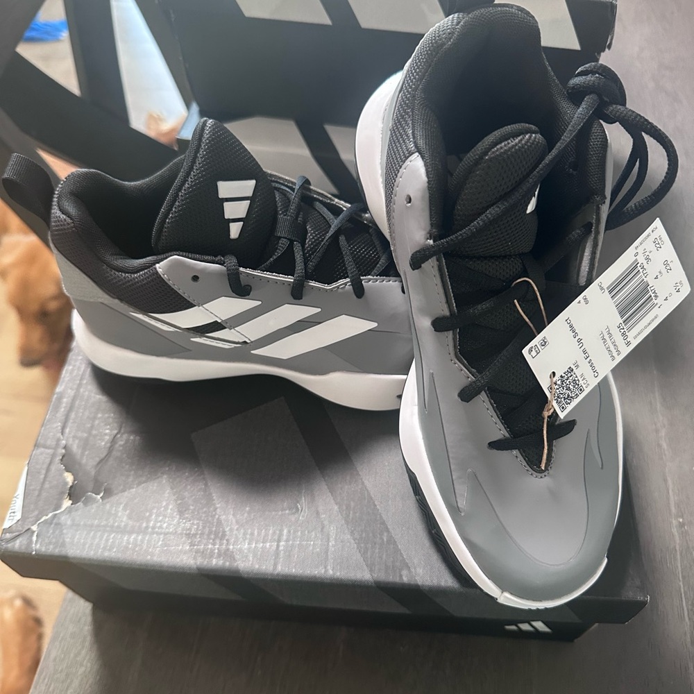 Adidas Cross Em Up Select J Wide Basketball Shoes